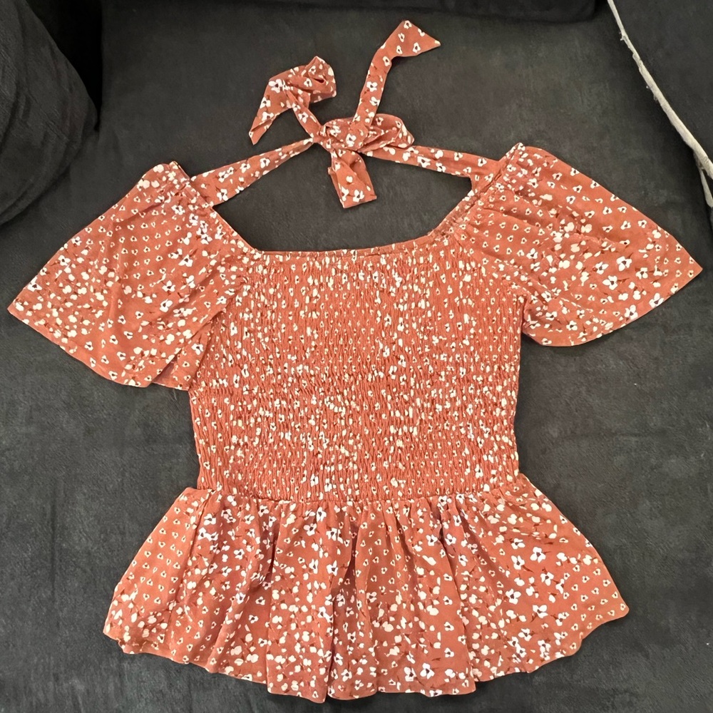 Women’s ruffled blouse